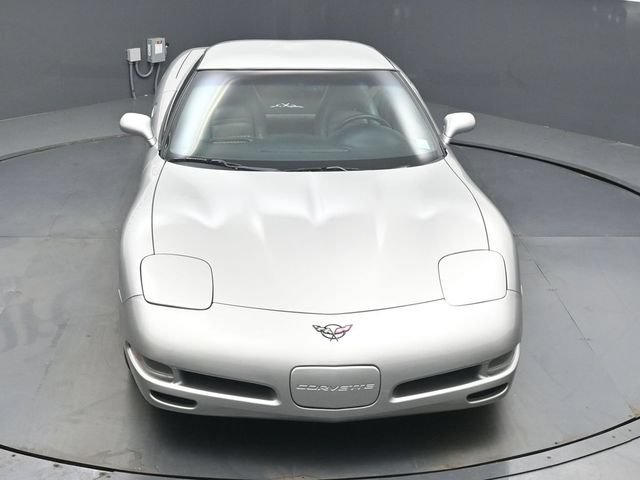 Used 2004 Chevrolet Corvette Coupe RWD image 51