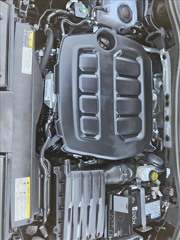 Certified 2025 Volkswagen Tiguan S FWD image 21