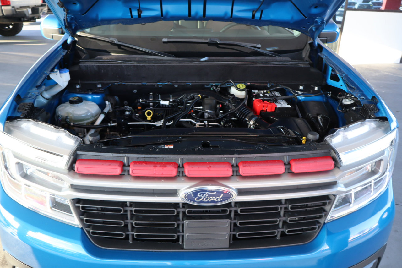 Used 2022 Ford Maverick Lariat w/ Lariat Luxury Package image 39