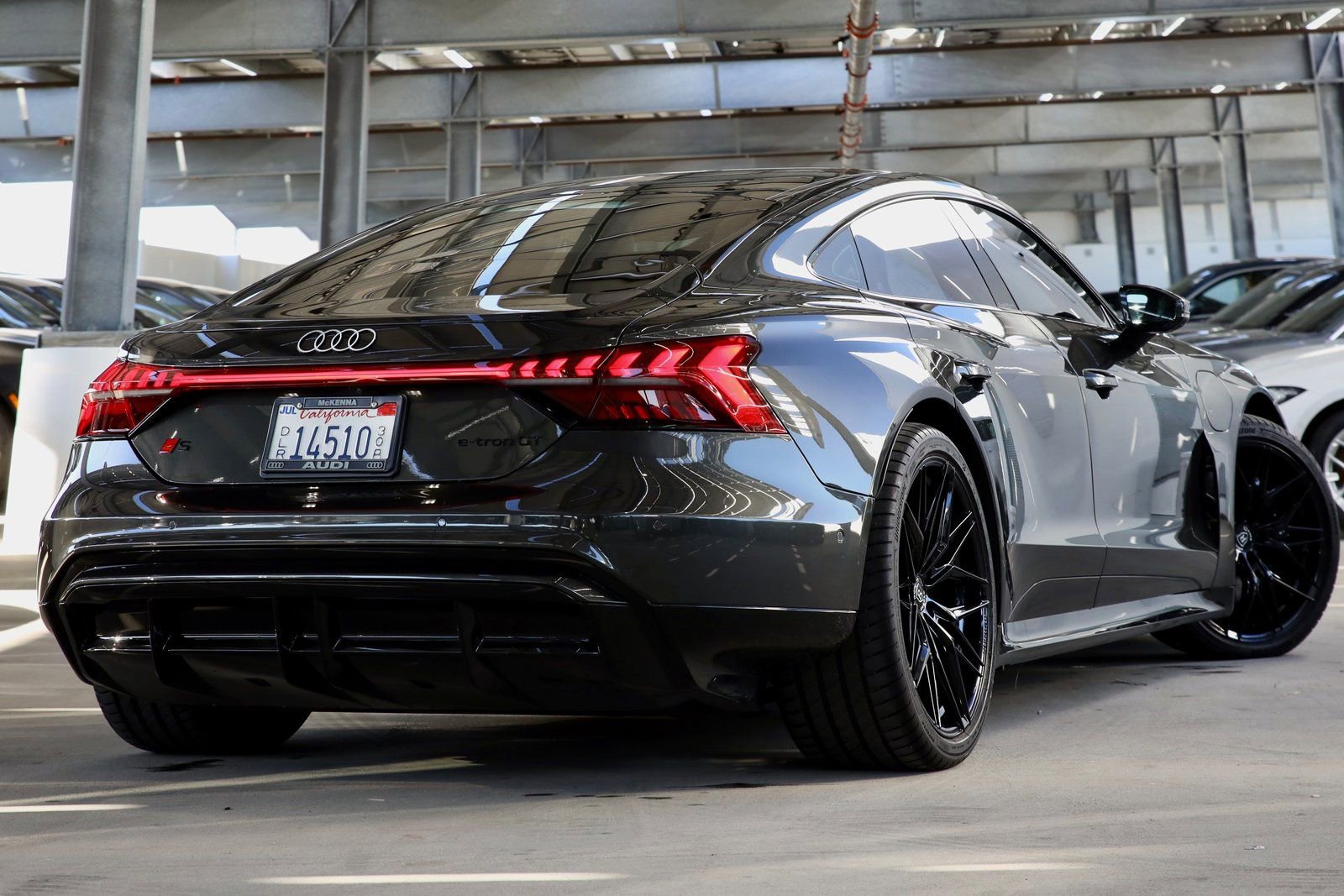 New 2025 Audi S e-tron GT Prestige image 3