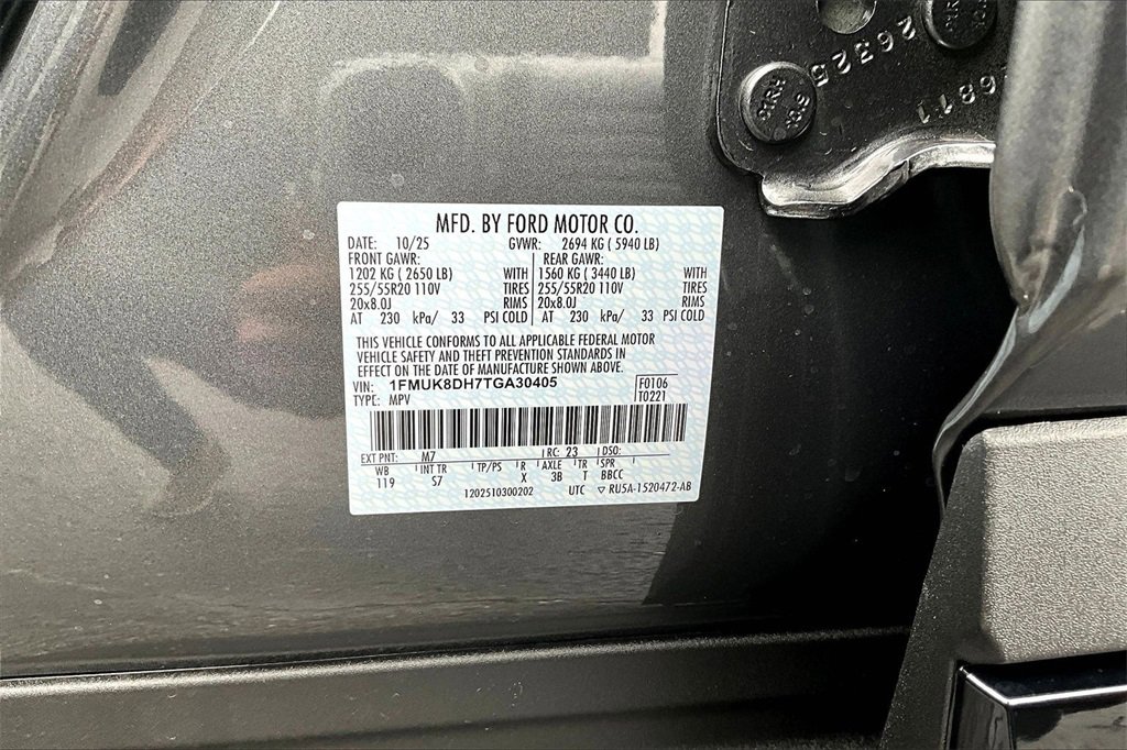 New 2026 Ford Explorer Active w/ Active Comfort Package image 8