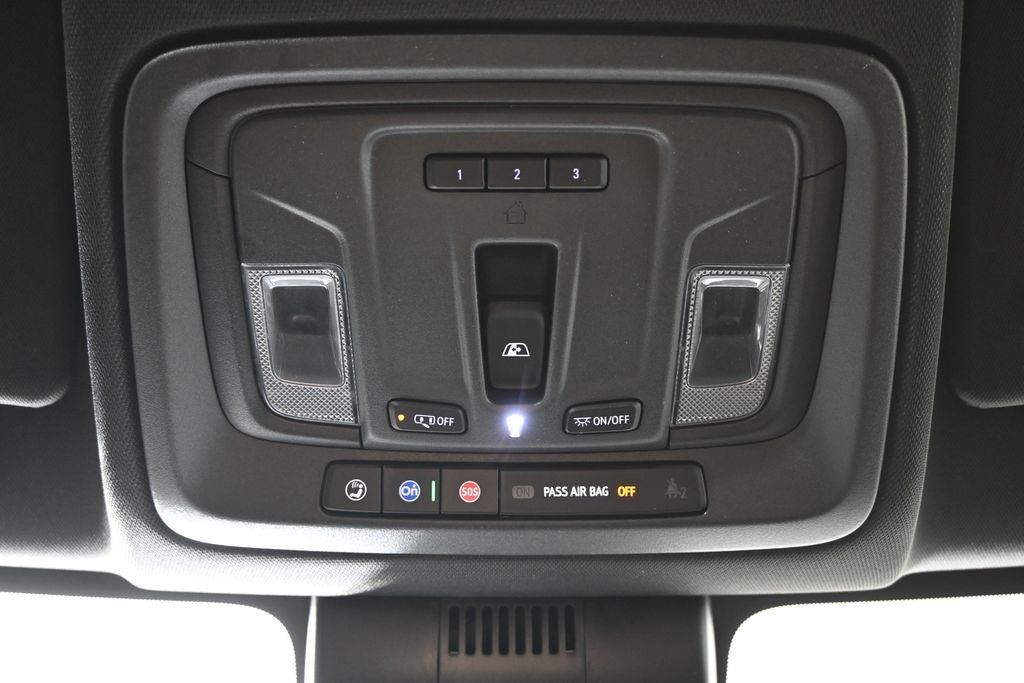 Used 2023 Chevrolet Silverado 1500 High Country w/ Technology Package image 35