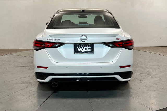 Used 2025 Nissan Sentra SR w/ SR Premium Package image 4