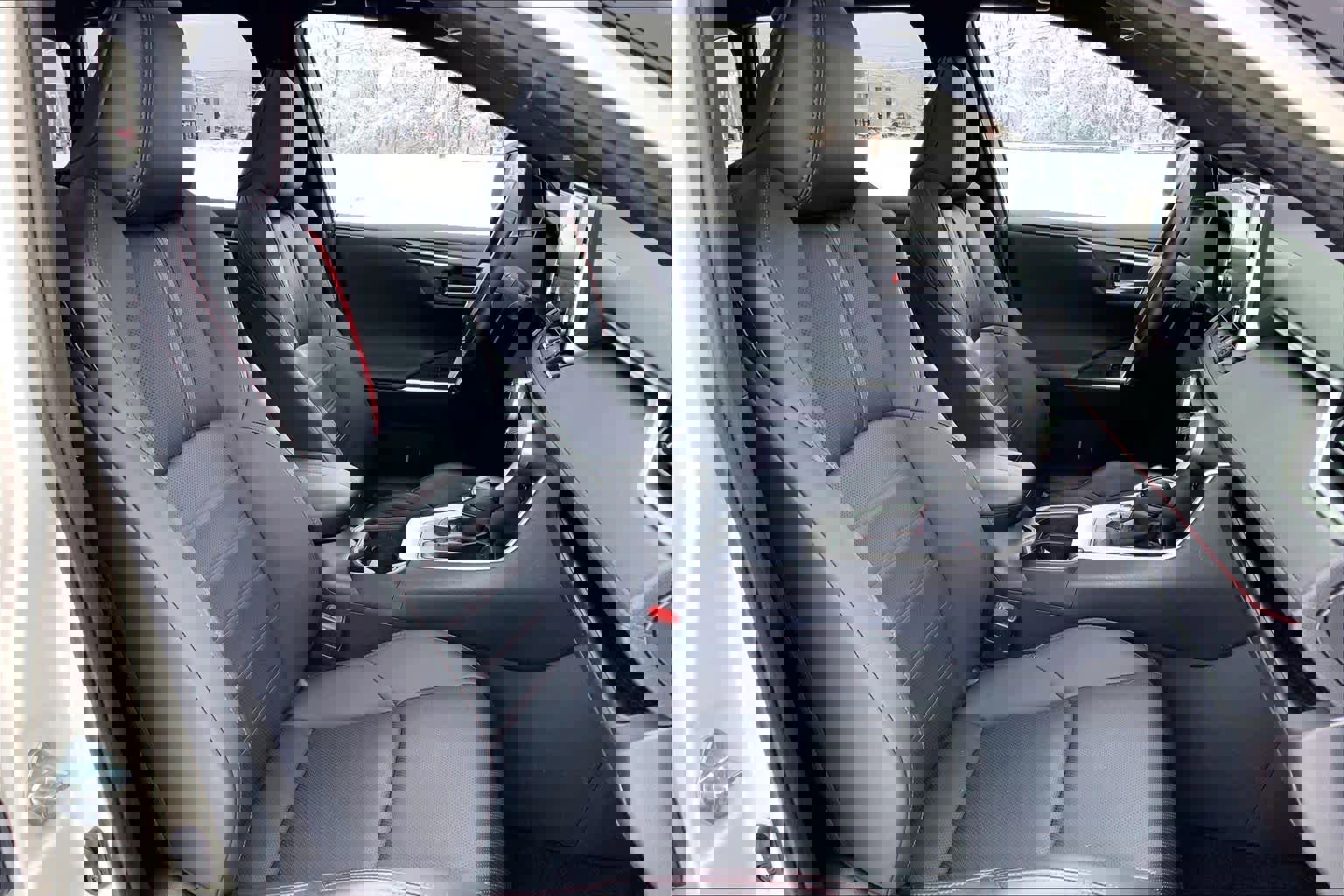 Used 2021 Toyota RAV4 XSE w/ Premium Package image 8