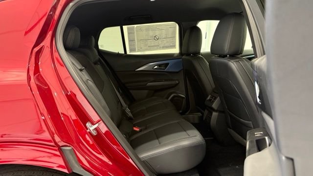 New 2026 Chevrolet Equinox EV LT w/ Convenience Package II AWD/4WD image 24