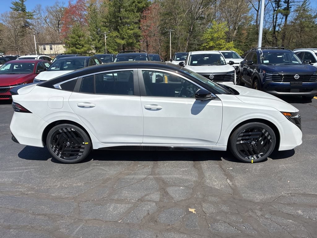New 2026 Nissan Sentra SR w/ SR Premium Package FWD image 8