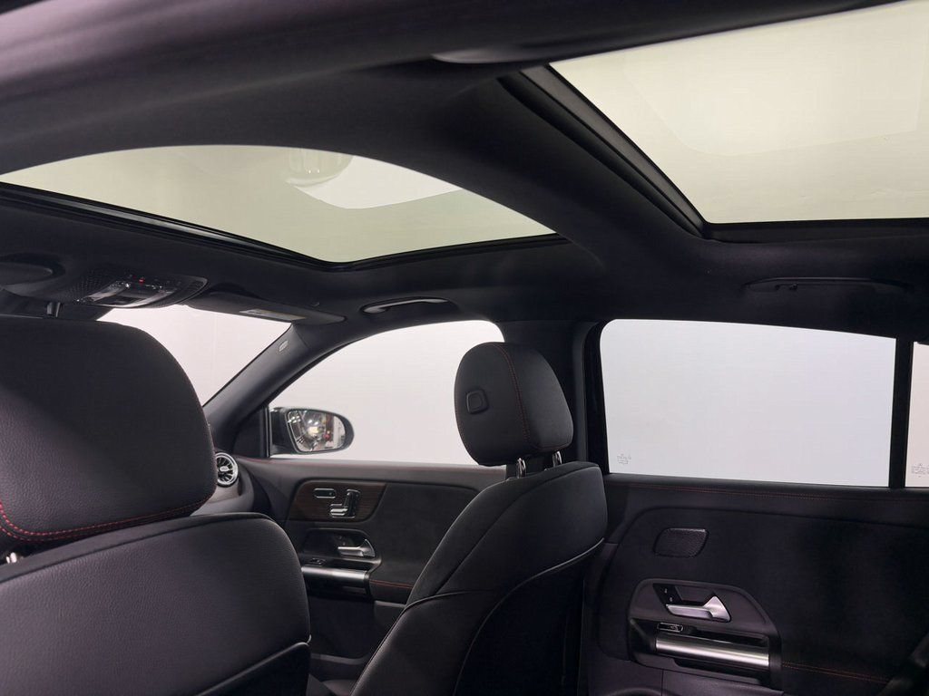 Used 2026 Mercedes-Benz GLA 250 4MATIC image 20