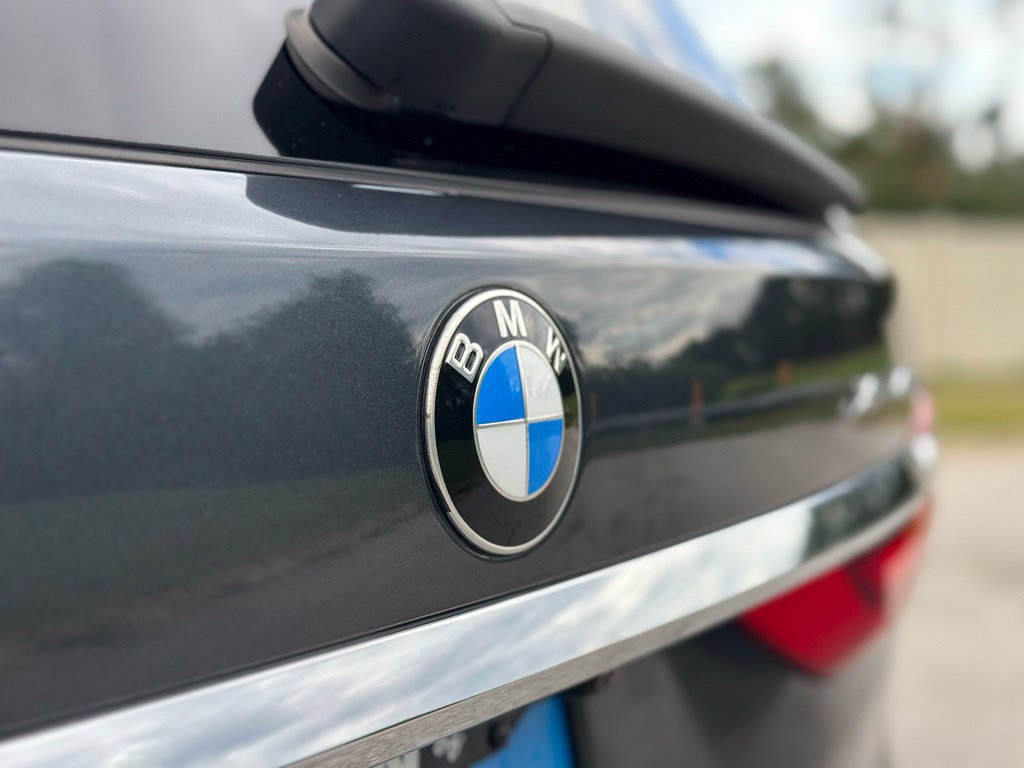 Used 2021 BMW X7 xDrive40i w/ Premium Package AWD/4WD image 16