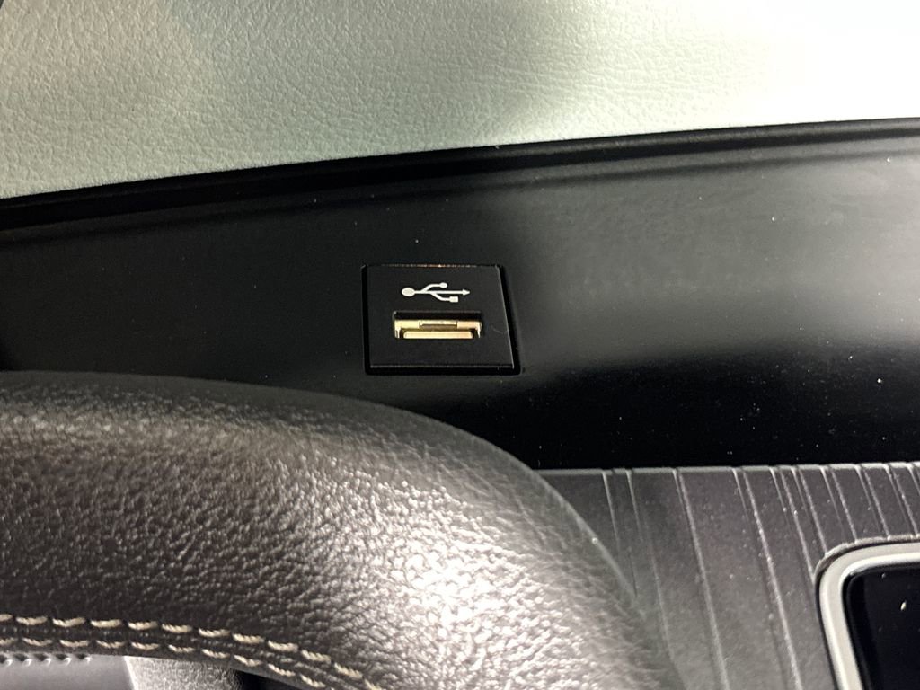 Certified 2026 Toyota Sienna XLE image 23