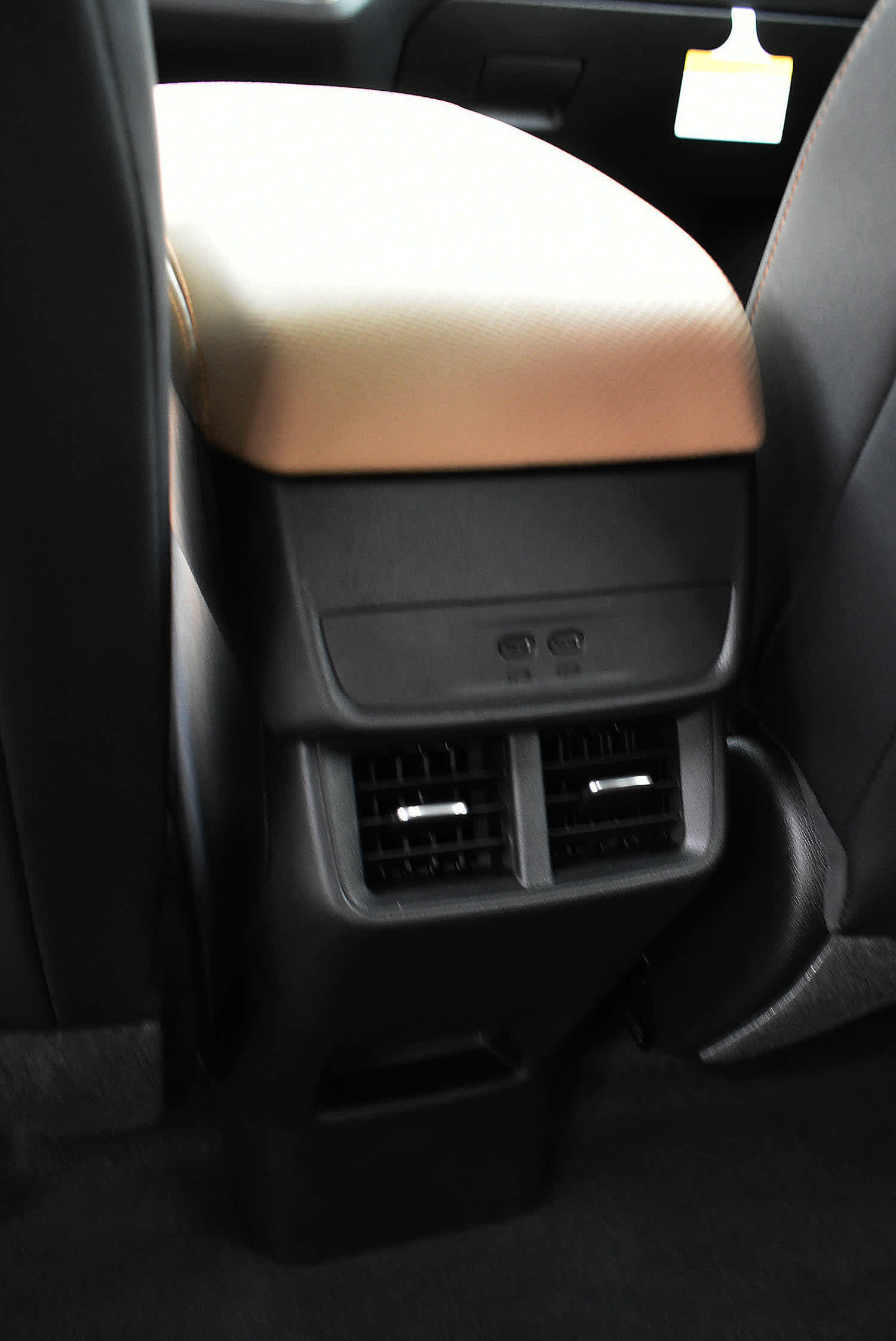 New 2026 Chevrolet Equinox ACTIV AWD/4WD image 11