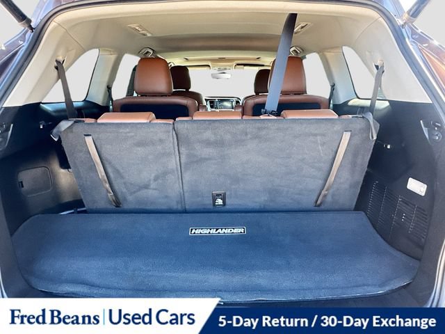 Used 2019 Toyota Highlander Limited AWD/4WD image 34