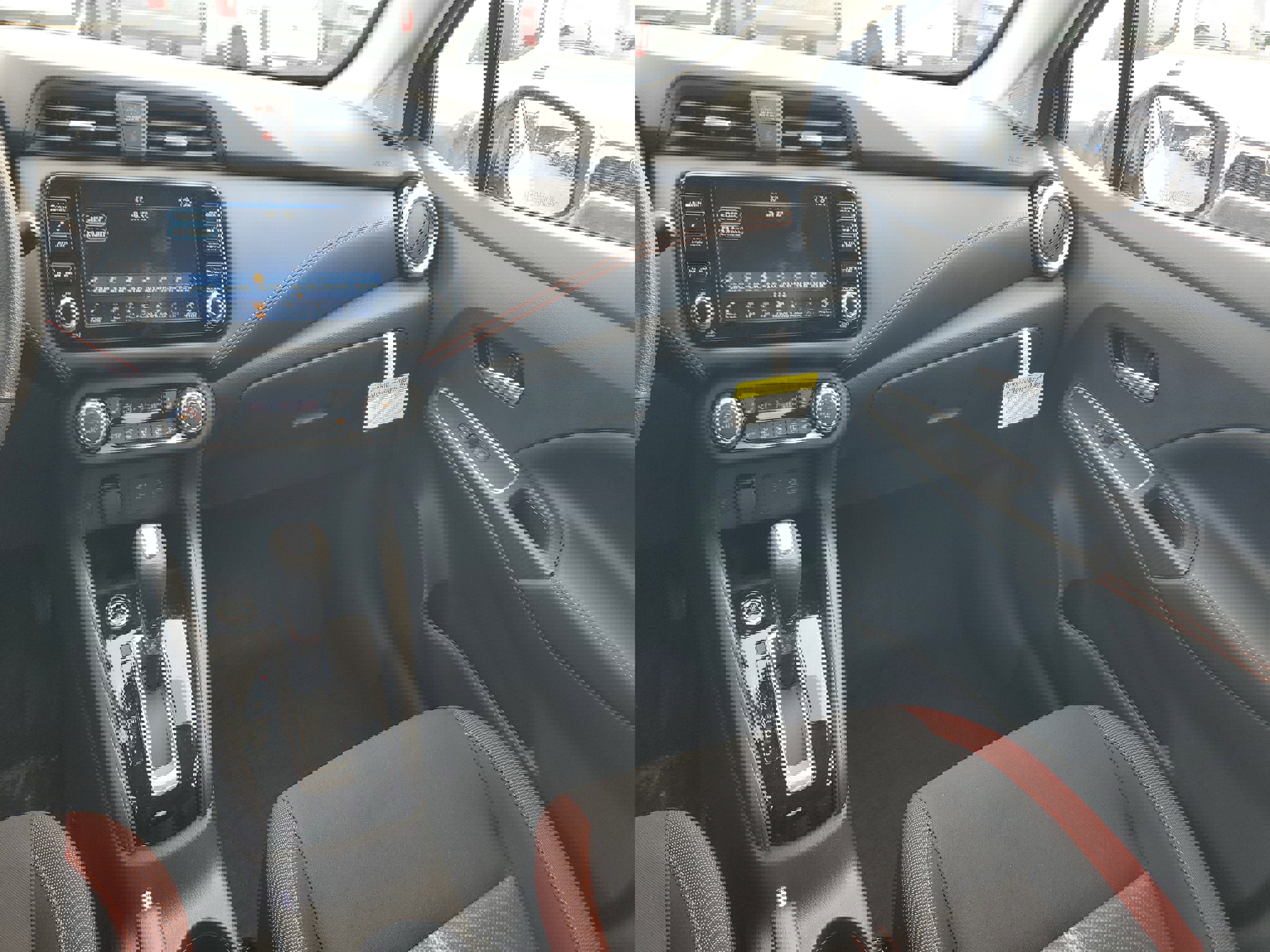 New 2025 Nissan Versa SR w/ Trunk Package image 14