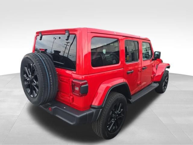 Used 2025 Jeep Wrangler Unlimited Sahara image 6