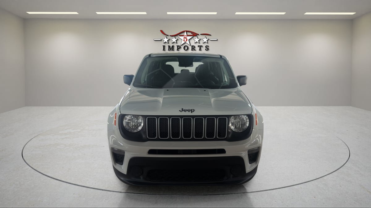Used 2023 Jeep Renegade Latitude AWD/4WD image 8