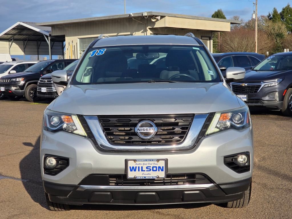Used 2018 Nissan Pathfinder SV image 6
