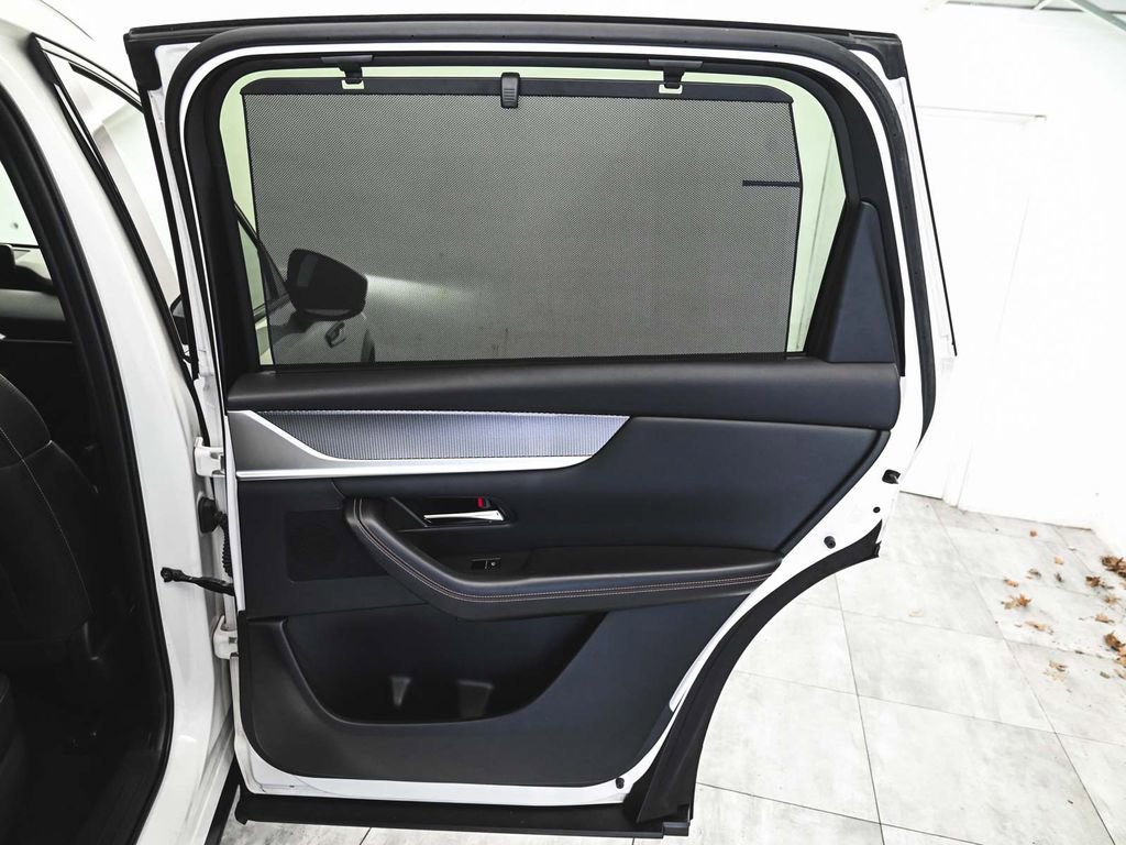 Used 2024 MAZDA CX-90 Plug-In Hybrid w/ Preferred image 14