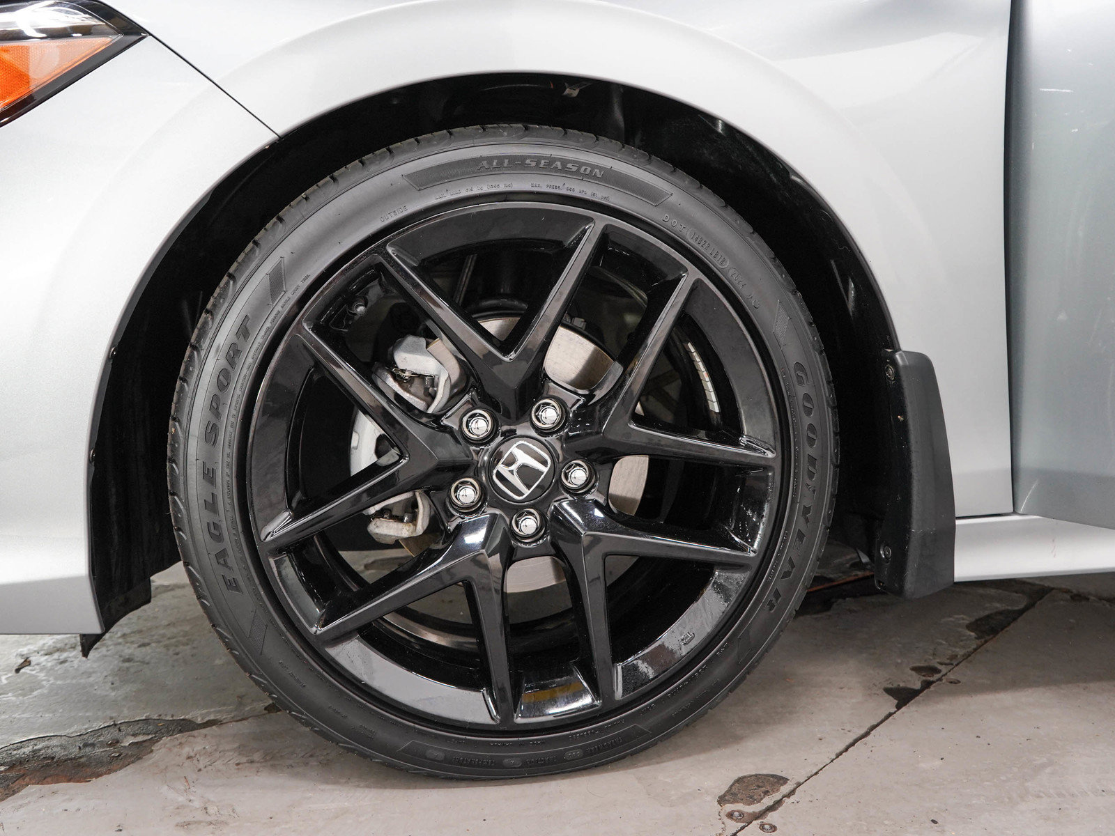 Used 2025 Honda Civic Sport image 26