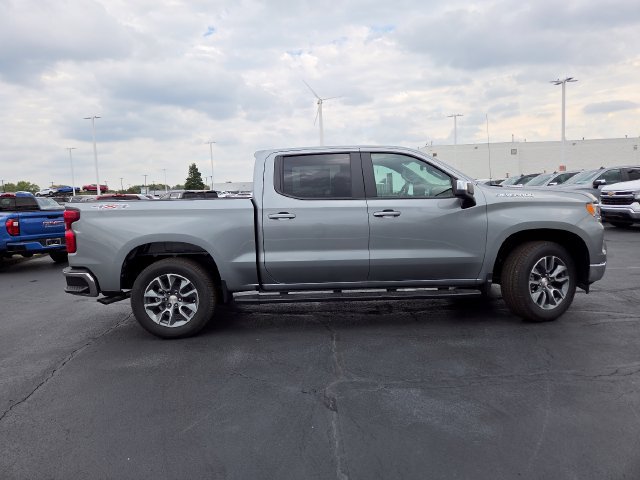 New 2026 Chevrolet Silverado 1500 LT w/ Convenience Package II AWD/4WD image 16