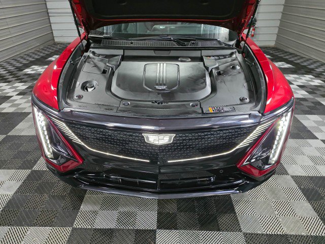 Used 2024 Cadillac Lyriq Sport image 40