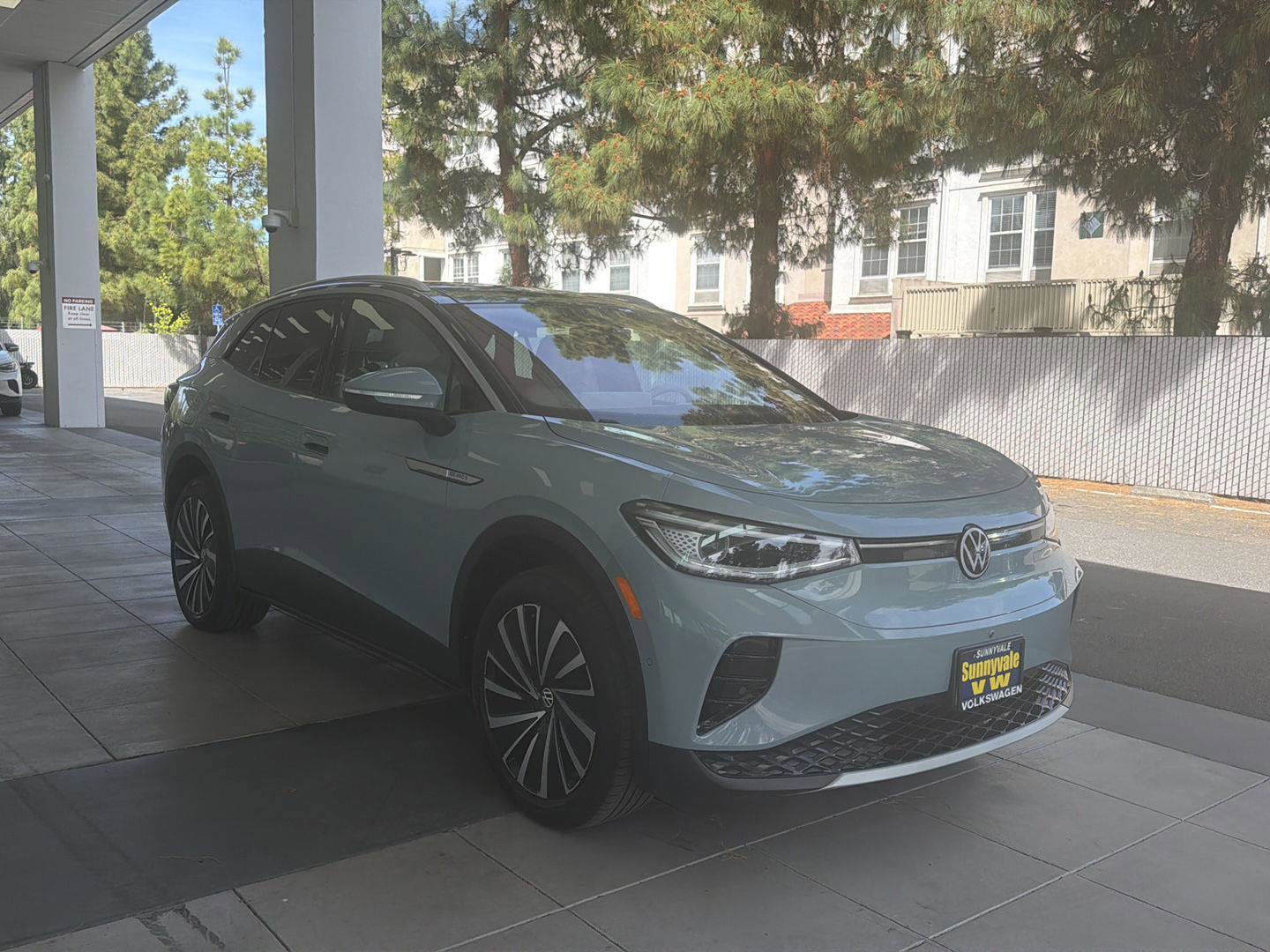 Used 2023 Volkswagen ID.4 Pro S Plus image 7