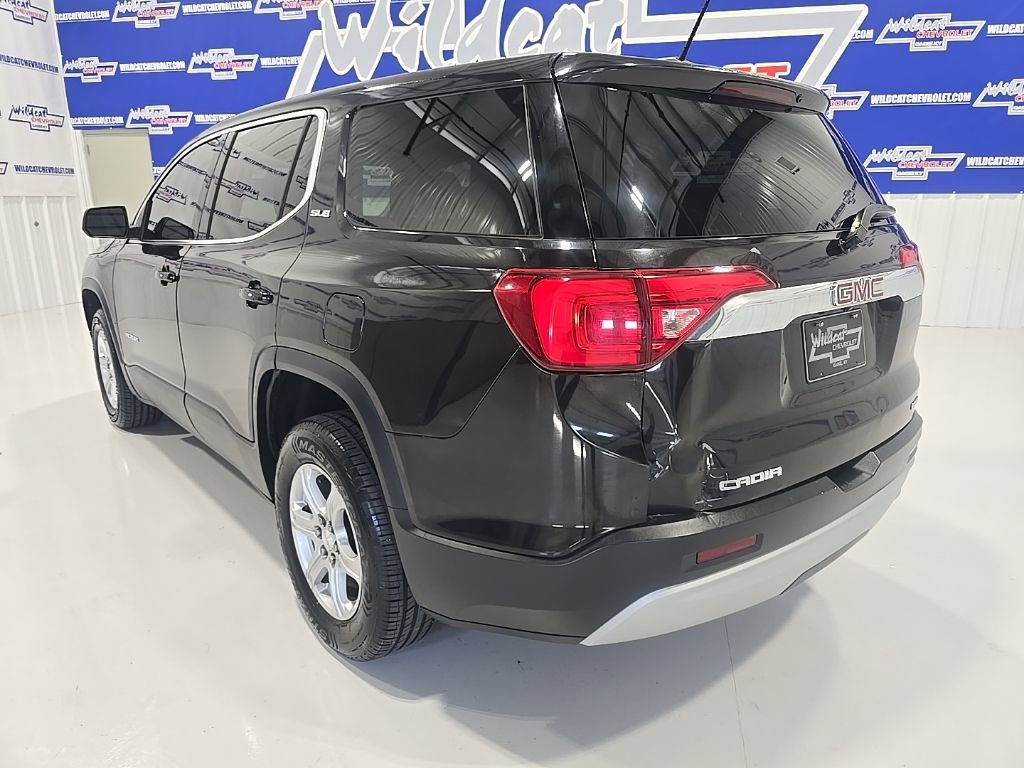 Used 2017 GMC Acadia SLE image 6