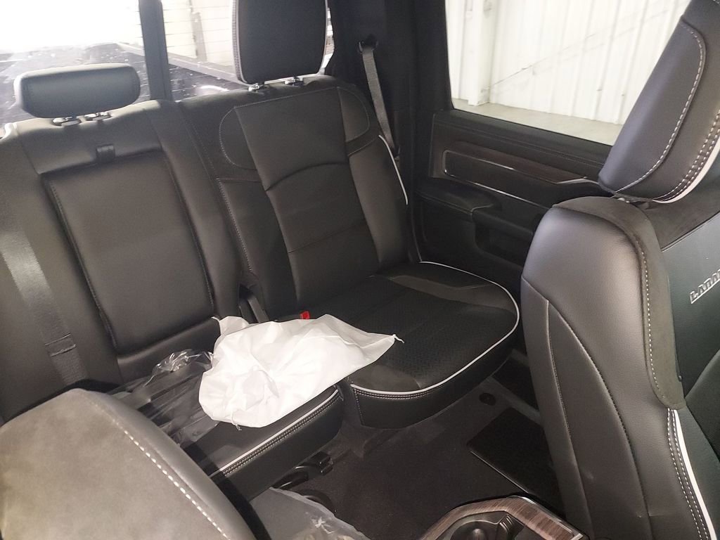 New 2026 RAM 2500 Laramie AWD/4WD image 14