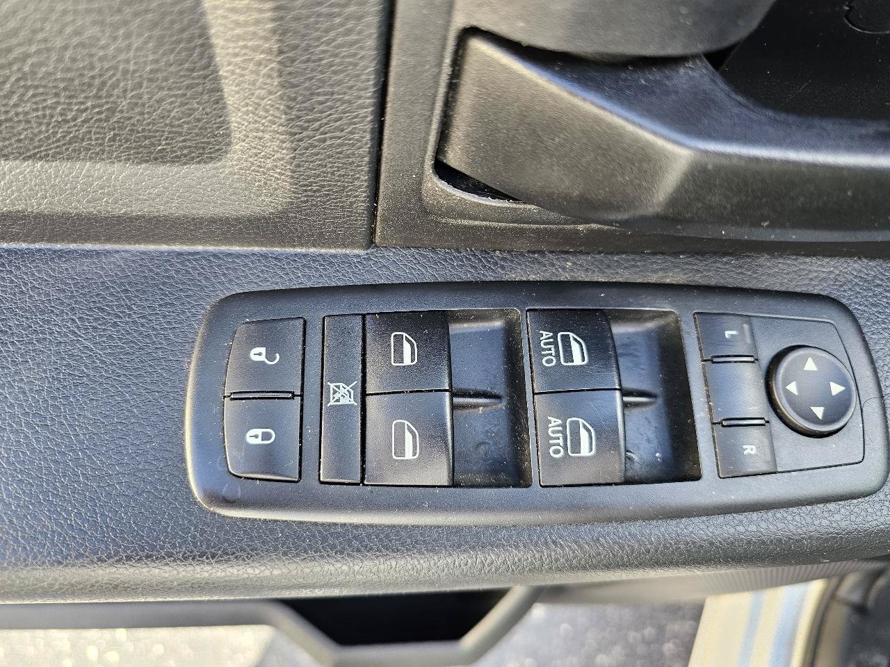 Used 2017 RAM 1500 Tradesman w/ Popular Equipment Group AWD/4WD image 5
