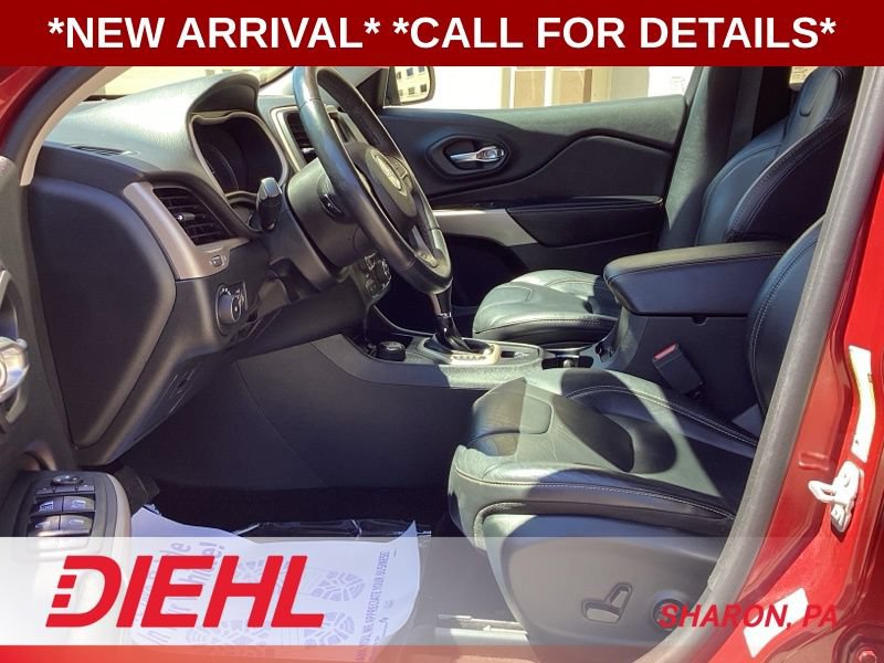 Used 2017 Jeep Cherokee Limited AWD/4WD image 18