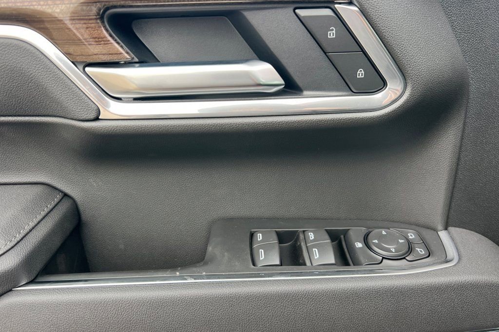 New 2026 Chevrolet Silverado 1500 LT Trail Boss w/ Convenience Package II image 8