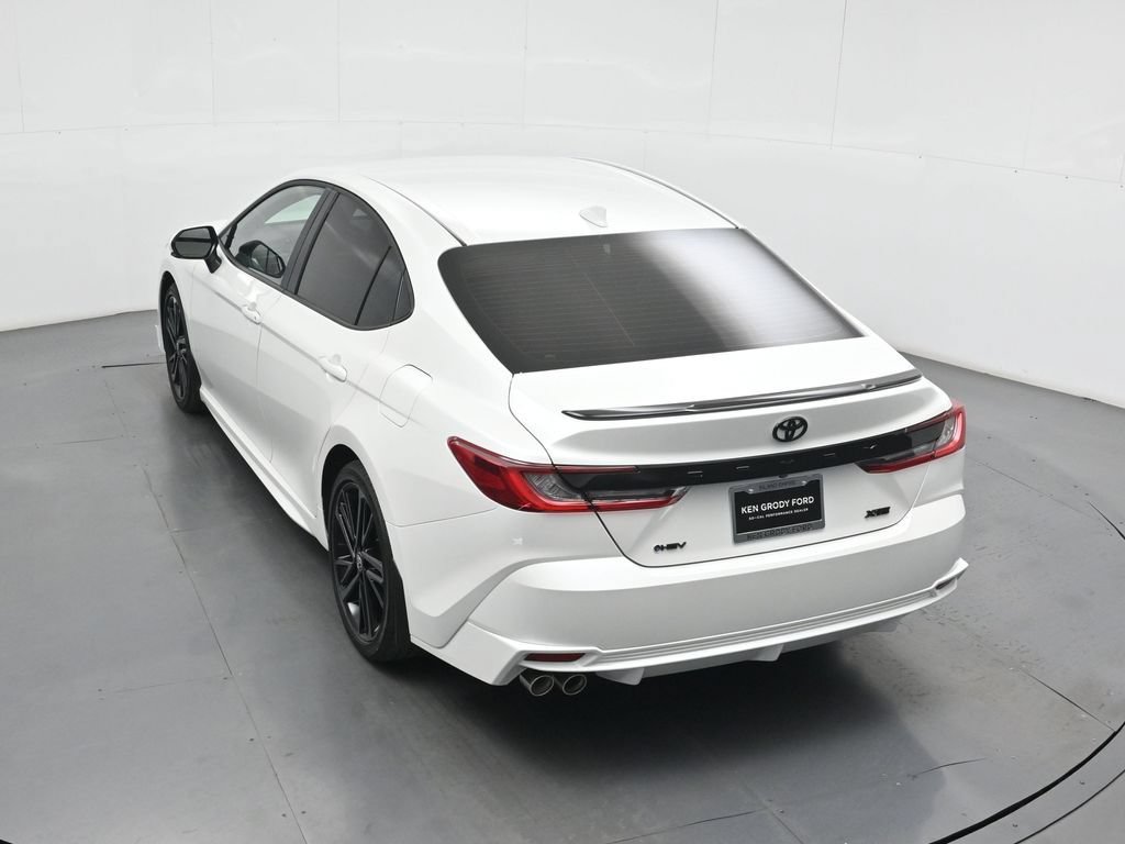 Used 2026 Toyota Camry XSE FWD image 41