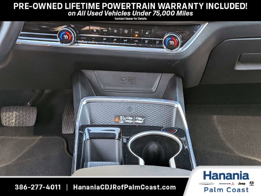 Used 2025 Chevrolet Equinox LT w/ Convenience Package II FWD image 20
