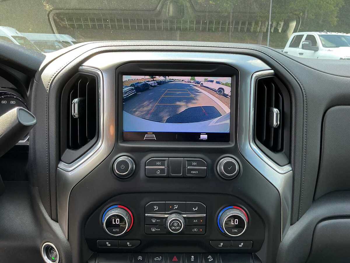 Used 2021 Chevrolet Silverado 1500 RST w/ Z71 Off-Road Package AWD/4WD image 19