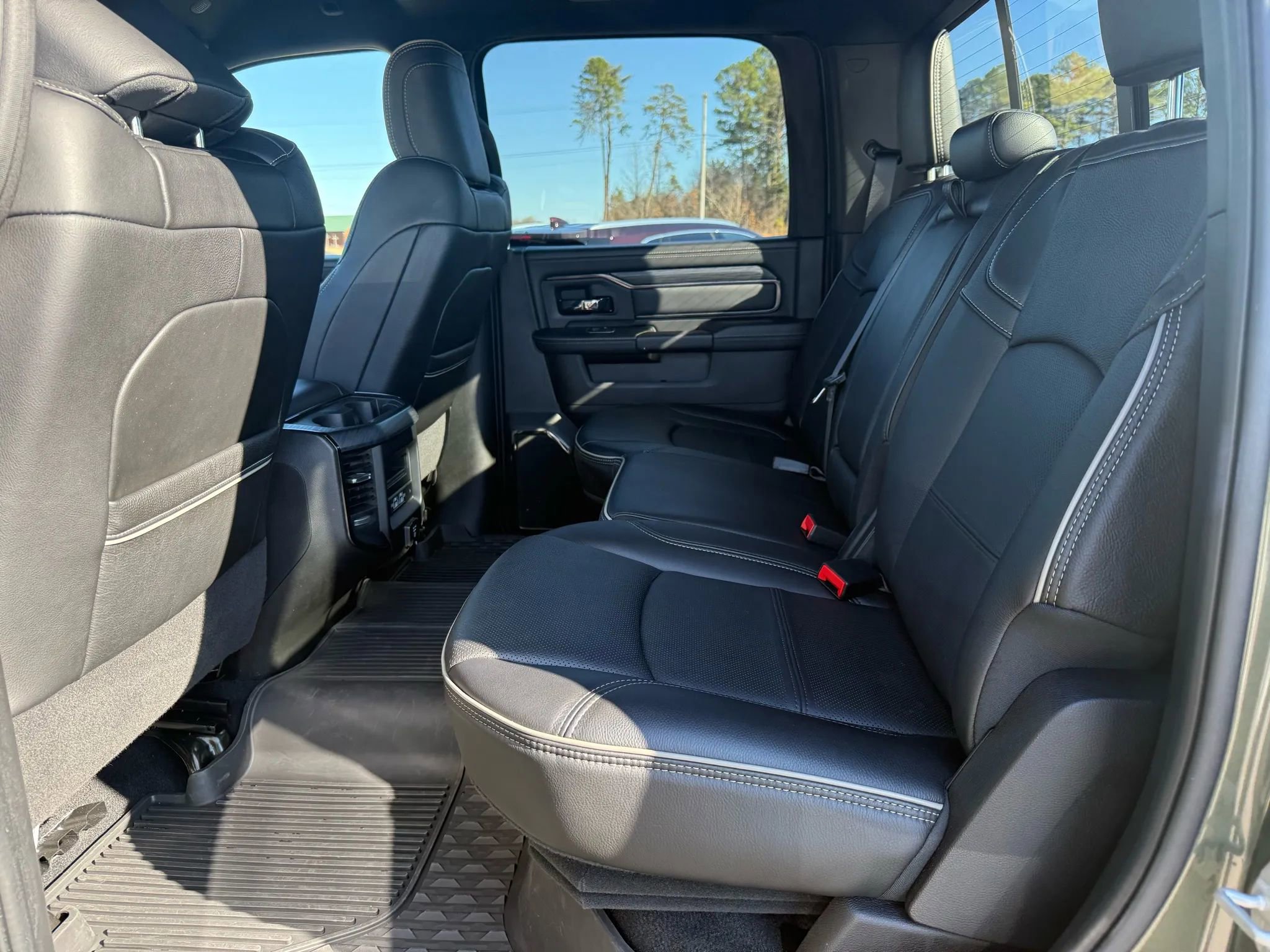 Used 2024 RAM 2500 Rebel w/ Towing Technology Group image 15