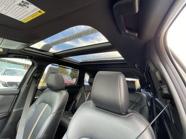 Certified 2025 MAZDA CX-70 Plug-In Hybrid w/ Premium Plus image 25