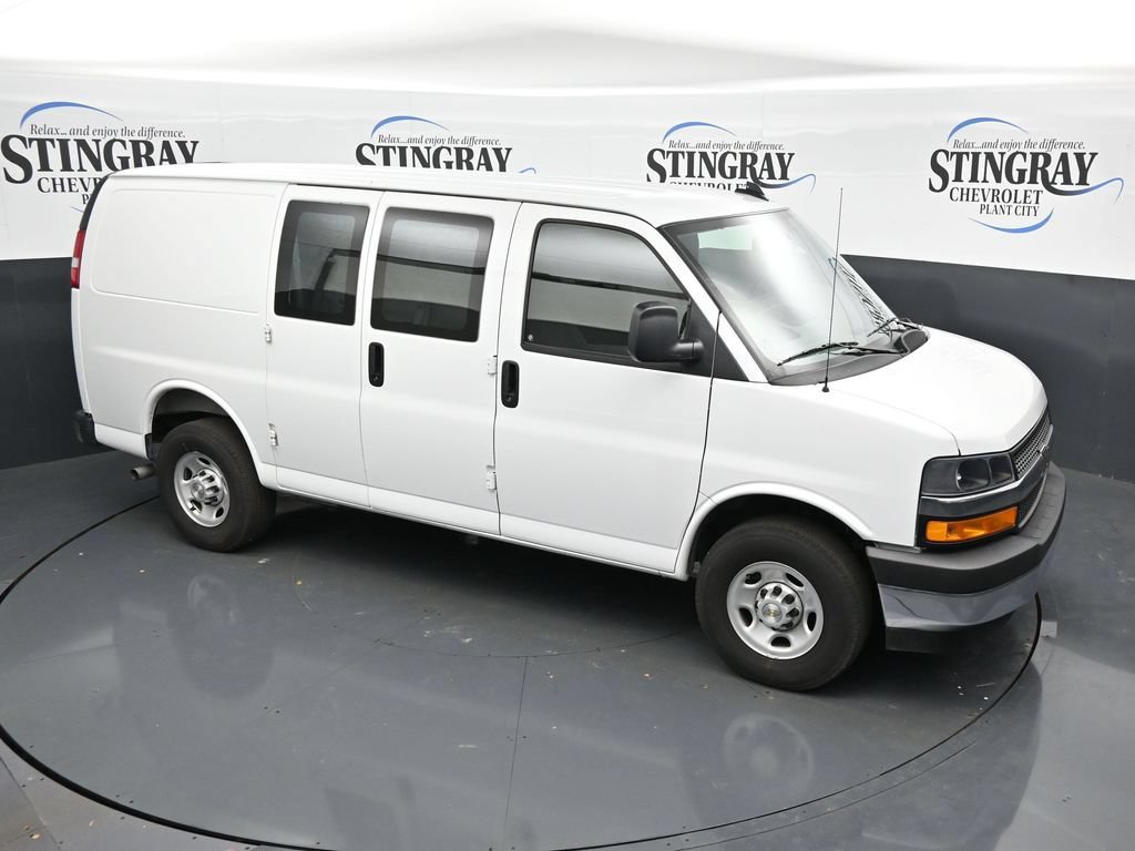 Certified 2025 Chevrolet Express 2500 w/ Driver Convenience Package RWD image 18
