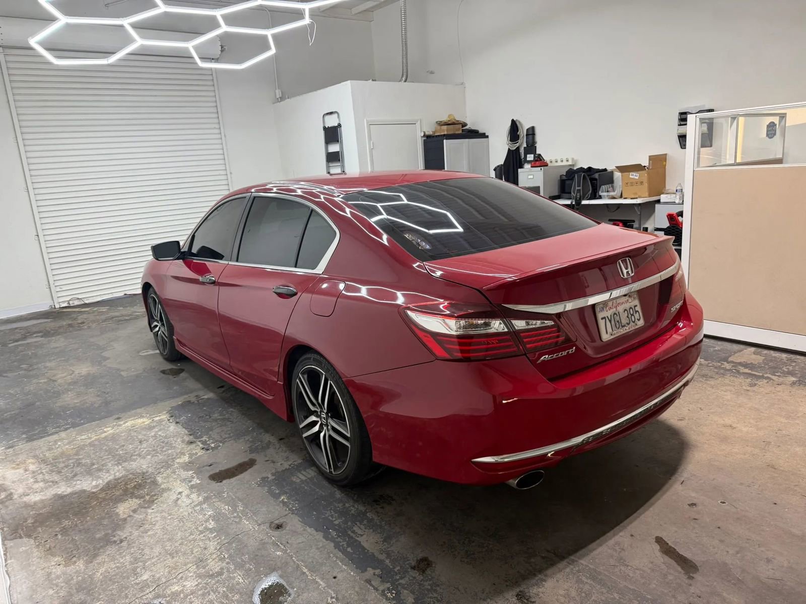Used 2017 Honda Accord Sport image 7