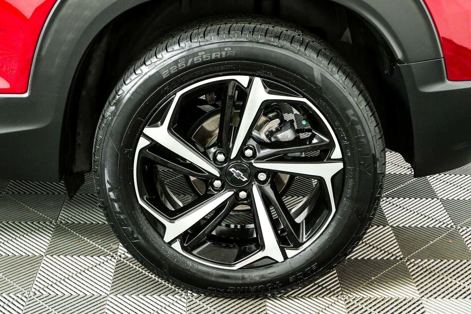 Used 2022 Chevrolet TrailBlazer RS FWD image 35