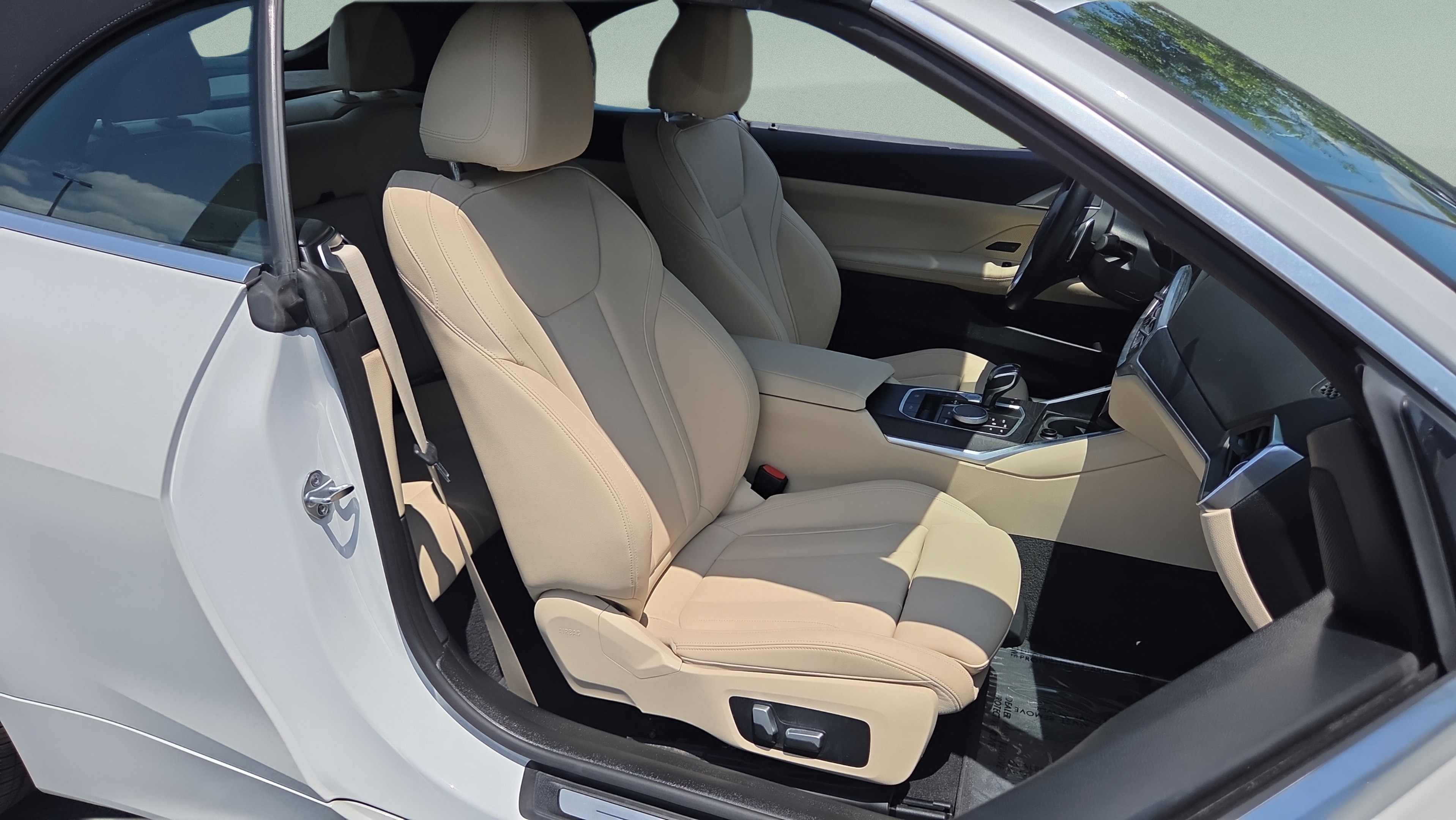 Used 2021 BMW 430i Convertible RWD image 16
