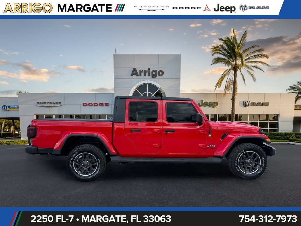 Certified 2023 Jeep Gladiator Overland w/ Popular Equipment Package AWD/4WD image 8
