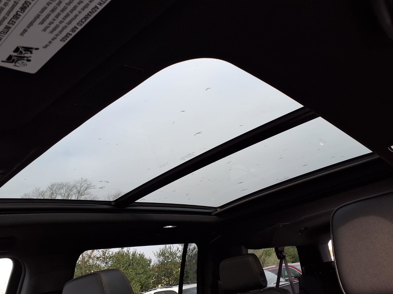 Used 2026 Chevrolet Suburban RST w/ Comfort Package image 19