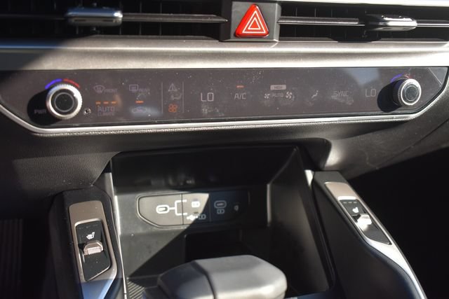Certified 2026 Kia Sorento EX AWD/4WD image 33