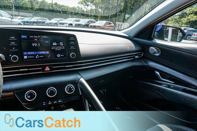 Used 2023 Hyundai Elantra SE FWD image 25