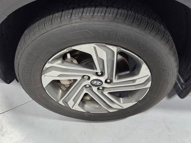 Used 2023 Hyundai Santa Fe SEL w/ Winter Weather Package FWD image 18