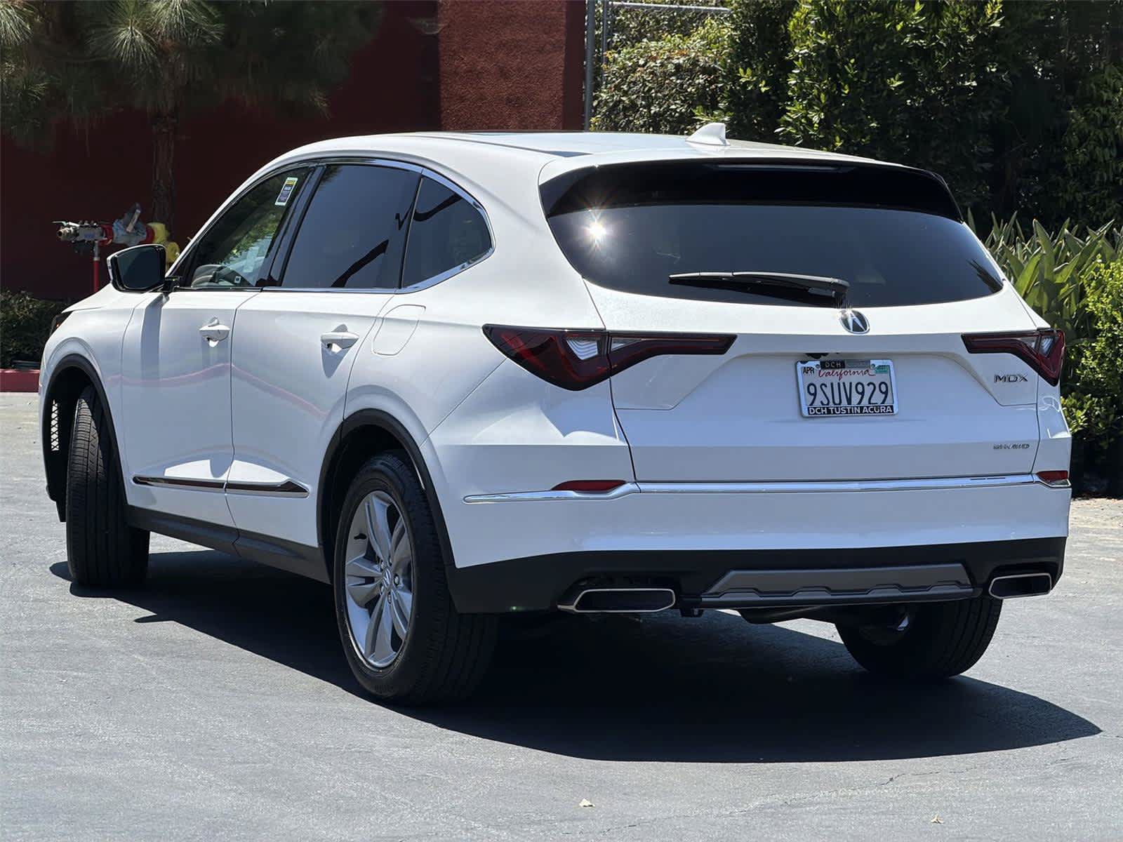 Certified 2025 Acura MDX SH-AWD image 5
