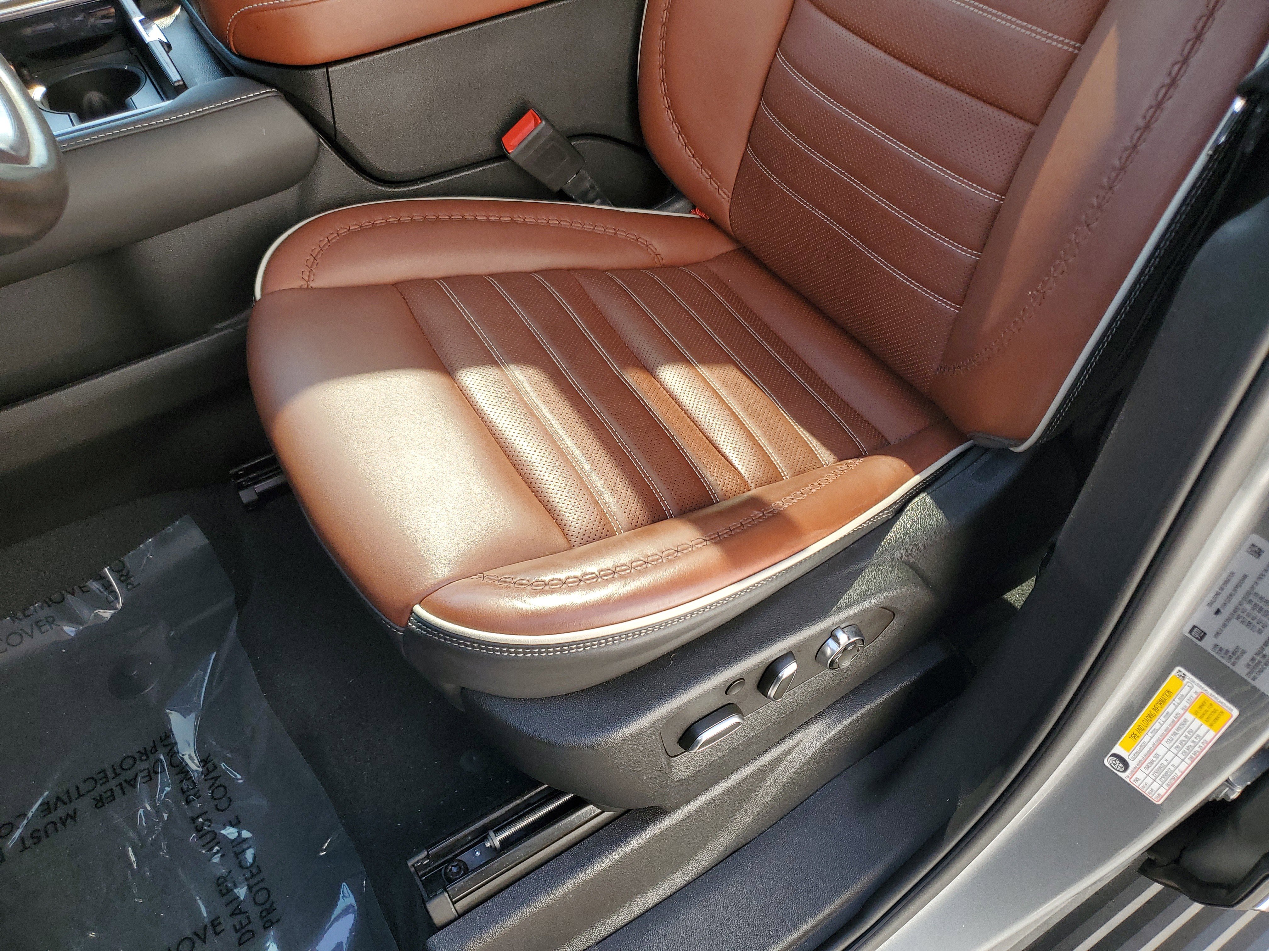 Certified 2023 GMC Yukon Denali Ultimate image 23