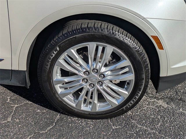 Used 2017 Cadillac XT5 Premium Luxury image 10