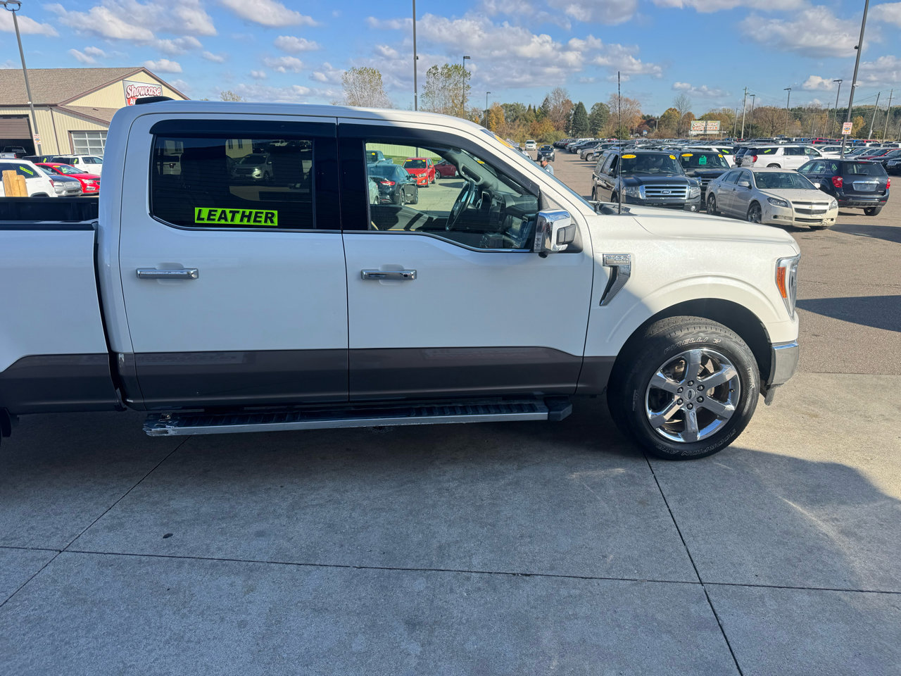 Used 2021 Ford F150 Lariat w/ Equipment Group 502A High image 4