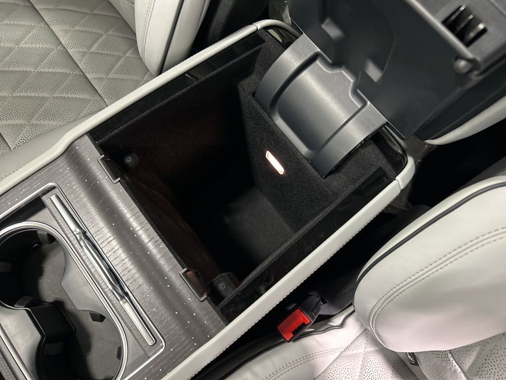 New 2026 Lincoln Navigator L Black Label w/ Black Label Special Edition AWD/4WD image 34