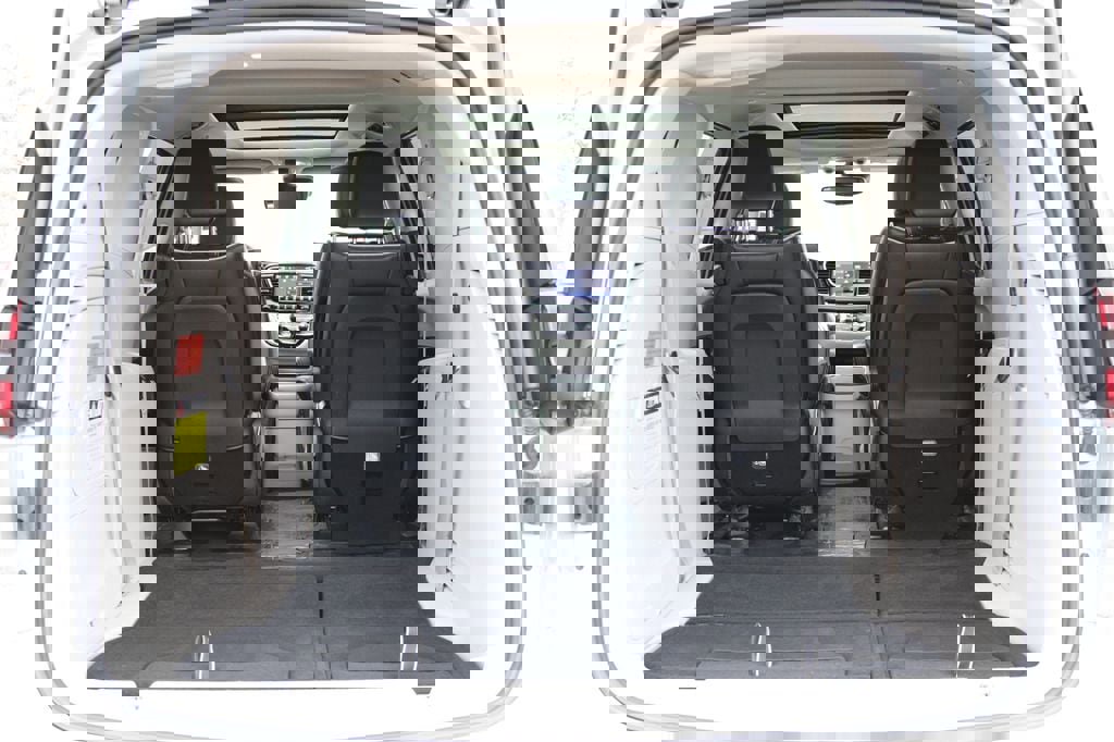 Used 2023 Chrysler Pacifica Limited image 40