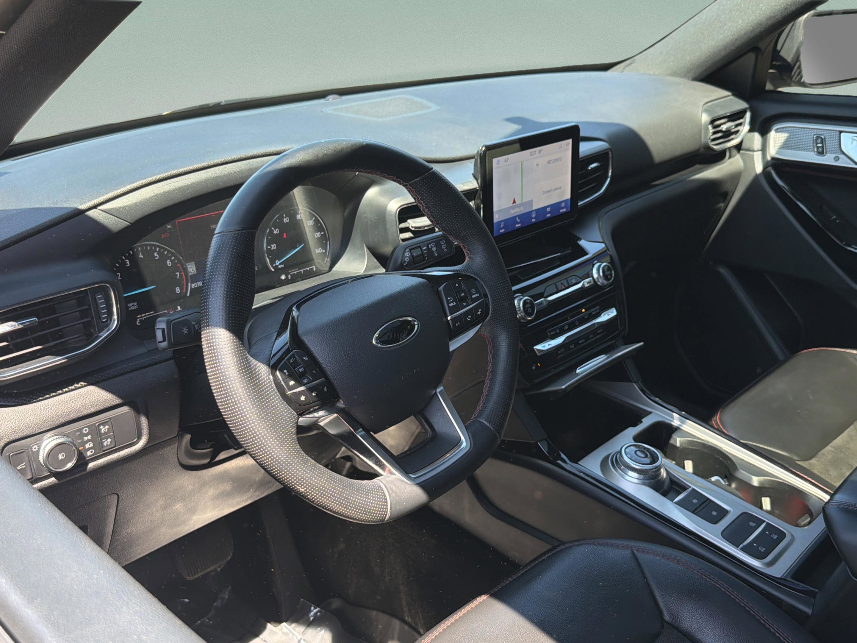 Used 2022 Ford Explorer ST-Line w/ Class IV Trailer Tow Package image 23